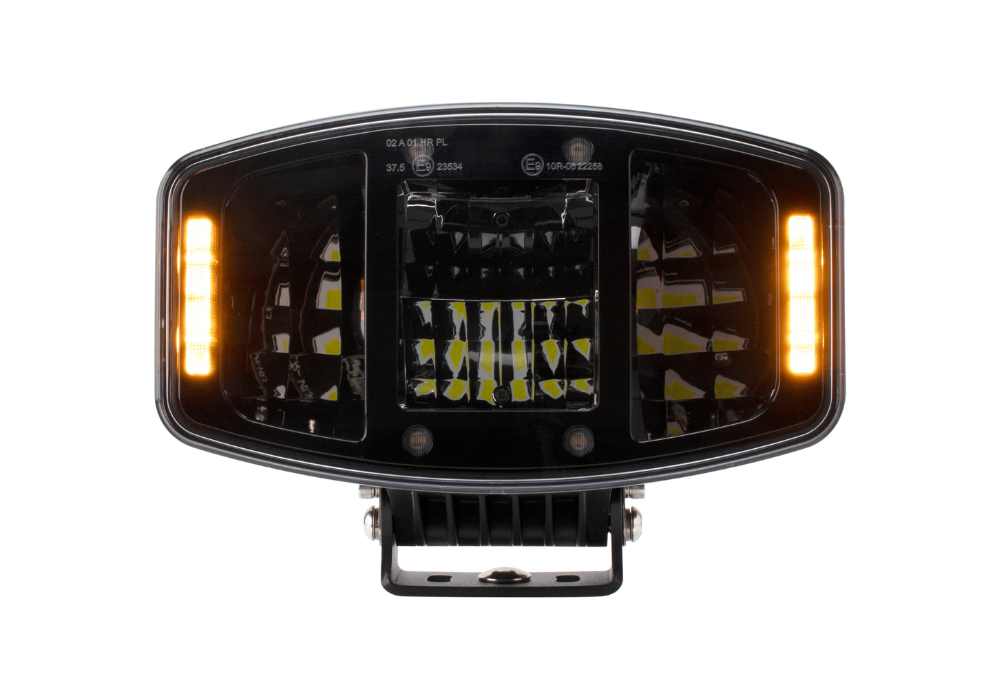 HGV Auto. FUSION. Oval Drivng Lamp with STROBE. 10,000 Lumens