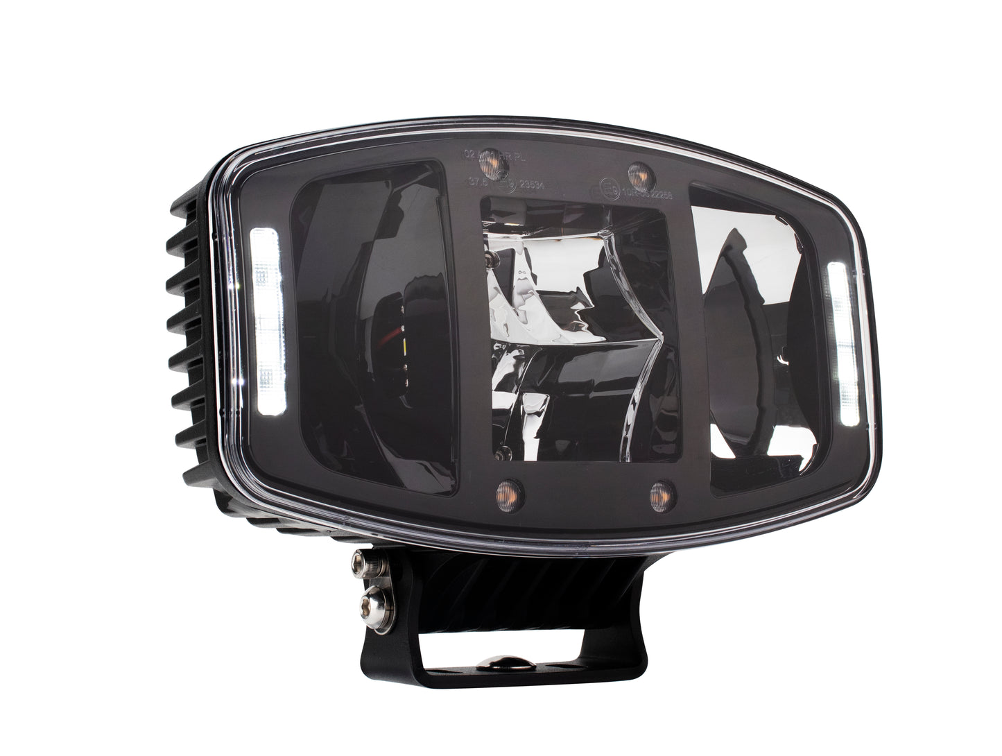 HGV Auto. FUSION. Oval Drivng Lamp with STROBE. 10,000 Lumens