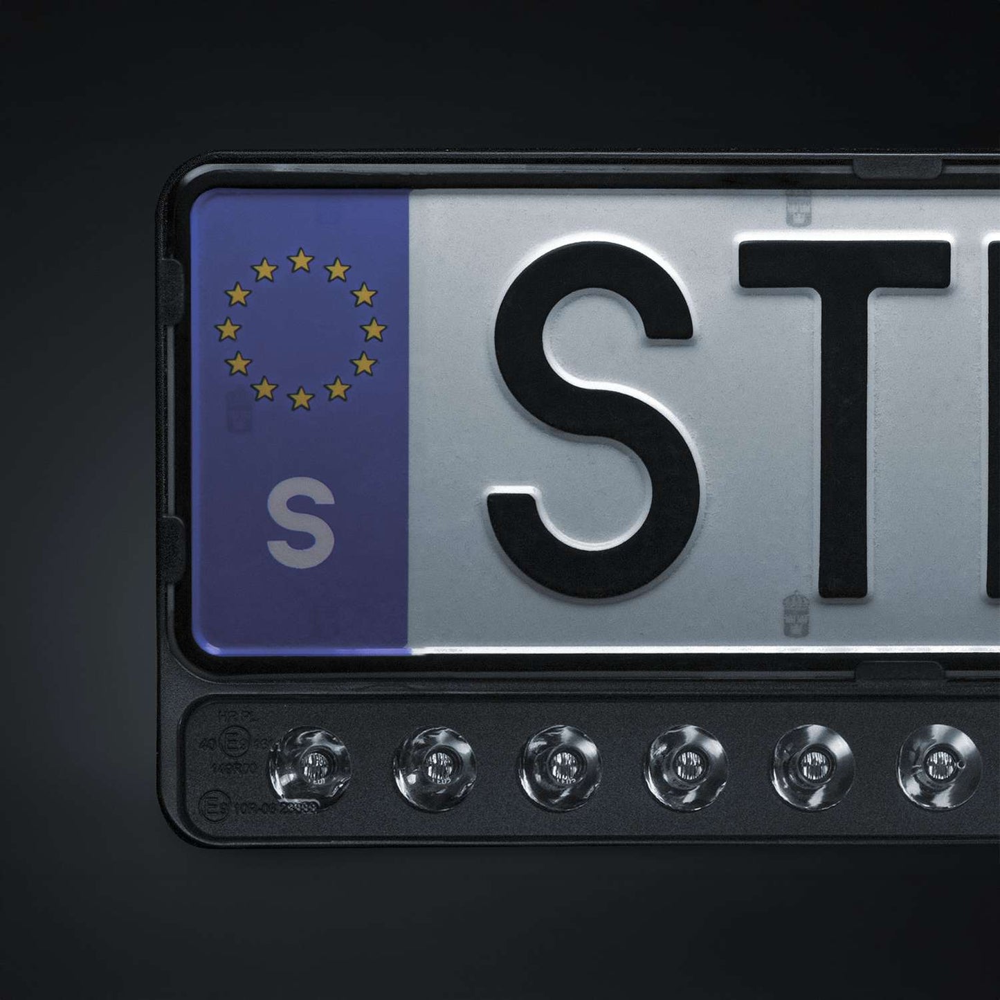 STRANDS. NUUK E-LINE BLACK LED BAR 20″ . NUMBER PLATE LIGHT BAR