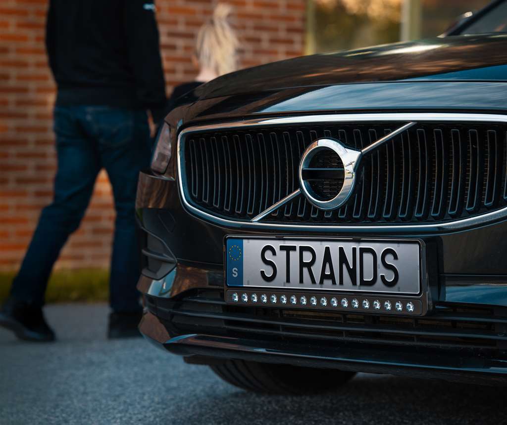 STRANDS. NUUK E-LINE BLACK LED BAR 20″ . NUMBER PLATE LIGHT BAR