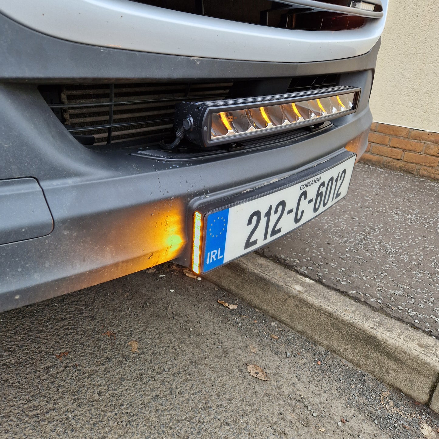 HGV Auto. LITTLE BOY. 22" Curved Light Bar Amber/White DRL 12,000lumen