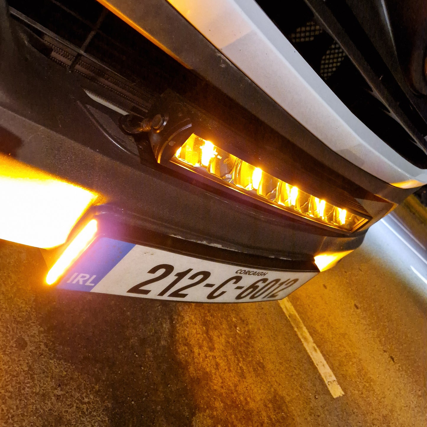 HGV Auto. LITTLE BOY. 22" Curved Light Bar Amber/White DRL 12,000lumen